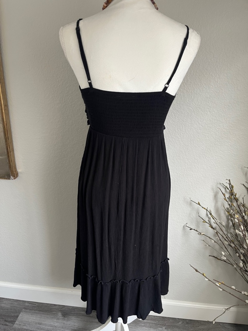 Charlotte Russe Black Smocked Midi Dress with Spaghetti Straps - Picture 3 of 4